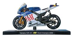 MAGROSSI0006 - Moto Valentino Rossi N°46 - YAMAHA YZR-M1 World Champion 2009