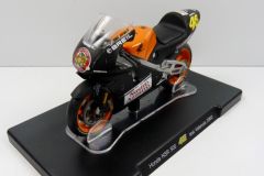 MAGROSSI0034 - Moto du test de Valencia 2000 Valentino Rossi N°46 - HONDA NZR 500