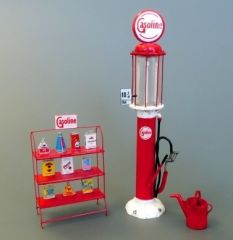 PLS511 - Station essence en kit avec présentoir pour bidons d'huile à peindre