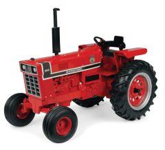 ERT14920 - IH 966 avec logo FFA