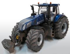 MAR1708/01 - Tracteur NEW HOLLAND T8.435 Blue Power Version Salie