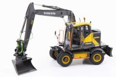ADF3200101 - Pelle sur pneus Volvo EWR 150E avec pneus Mitas