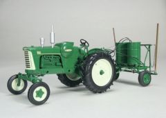 SCT374 - OLIVER 880 LP-GAS avec pulvérisateur Edition limitée