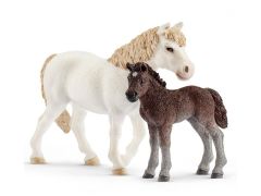 SHL42423 - Figurine de l'univers des animaux de la ferme - Ponette et Poulain