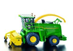 SIK4057 - JOHN DEERE 7400 avec coupe fourragère et le conducteur
