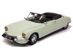 SUN4745 - Voiture cabriolet blanc  CITROEN DS 19 1961