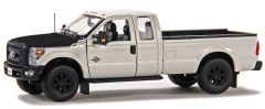 SWO1100WM - Voiture 4x4 pick-up FORD F250 version Super Cab couleur blanc à capot noir de 2016