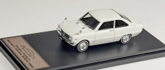 MAGJPFAMILIA - Voiture de 1968 blanche - MAZDA Familia rotary coupé