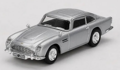 MGT00901-007E - Voiture de 1965 couleur gris - ASTON MARTIN DB5 Thunderball emballage version anglaise