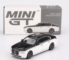 MGT00959-L - Voiture de 2024 de couleur noir et blanc - BMW I7 Xdrive60 Alpine Sapphire