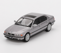 MGT00792-L - Voiture de 2000 de couleur argent métallisé - BMW E38 750 IL Aspen LHD
