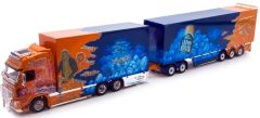 TEK61728 - Camion 6x2 VOLVO  FH02 Globetrotter caisse rigide et combi 3 essieux + dolly aux couleurs Ristimaa Discovery