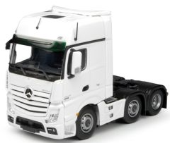 TEK68053 - Camion 6x2 solo MERCEDES Actros Gigaspace couleur blanc
