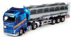 TEK71714 - Camion 4x2 VOLVO FH04 Globetrotter et citerne 3 essieux aux couleurs L. VAN TIEL