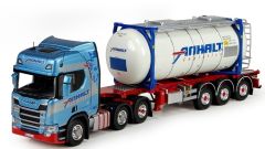 TEK72227 - Camion 6x2 SCANIA R Highline et remorque porte container 3 essieux avec container citerne aux couleurs ANHALT