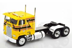 IXOTR072 - Camion solo de 1993 – FREIGHTLINER FLA 6x4