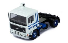 IXOTR099 - Camion solo de 1983 POLAR EXPRESS – VOLVO F10 4x2