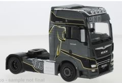 IXOTR113 - Camion solo noir - MAN TGX XXL 4x2 D38