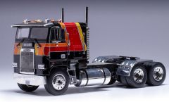 IXOTR215.22 - Camion solo de 1993 couleur noire et orange - FREIGHTLINER FLA 6x4
