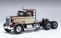 IXOTR226.22 - Camion solo de 1955 couleur beige et marron - PETERBILT 281 6x4