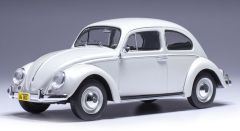 IXO-U24RDC001 - Voiture de 1960 couleur blanche - Pearl White - Edition USA - VOLKSWAGEN Beetle 1200