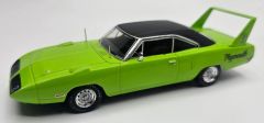 IXO-U43RDC008 - Voiture de 1970 couleur verte - PLYMOUTH Road Runner Superbird