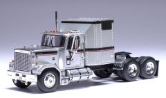 IXO-U64TR004 - Camion de 1980 couleur gris - Edition USA - GMC General 6x4