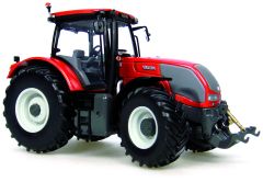 UH2812 - Tracteur VALTRA S de couleur rouge équipé du relevage avant