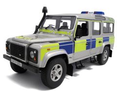 UH3885 - 4x4 de la police de Battenberg LAND ROVER Defender 110 Station Wagon