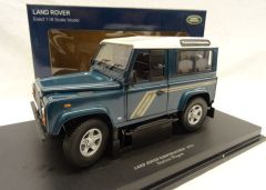 UH3886 - Voiture 4x4 LAND ROVER Defender 90 TDI Station Wagon couleur bleu