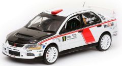 VIT43404 - Voiture du rallye d'Afrique de 2008 MITSUBISHI Lancer Evolution IX n°1 équipage Miyoshi - Ichino