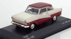 WBX190 - Voiture berline FORD Taunus 17m P2 de 1957 couleur blanche et rouge