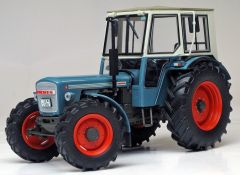 WEI1060 - Tracteur EICHER WOTAN II avec cabine (1968-1976)