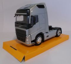 WEL32690S-W - Camion 4x2 solo VOLVO FH3 500 de 2016 de couleur gris