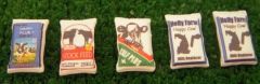WM002 - Lot de 5 sacs en miniature d'aliment pour vache