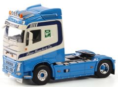 WSI01-1708 - Camion 4x2 VOLVO FH04 Globetrotter aux couleurs PETER MUSSCHE