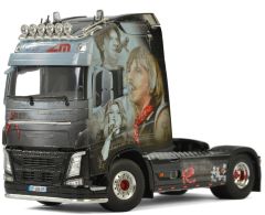 WSI01-2231 - Camion 4x2 VOLVO FH4 Globetrotter XL transport ACZM Logistique décoré de personnages de la chansons