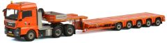 WSI01-2466 - Camion 6x4 MAN TGW XLX et remorque porte engins 5 essieux Nooteboom MCO PX aux couleurs transport Michielsens