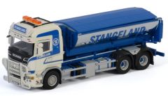 Camion 6x2 SCANIA R Streamline Highline avec benne pour asphalte déposable aux couleurs de l'entreprise Stangeland