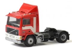 WSI04-2012 - Camion solo Volvo FH12 4x2 de couleur Rouge
