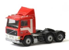 WSI04-2013 - Camion solo Volvo F12 6X2 de couleurs rouge