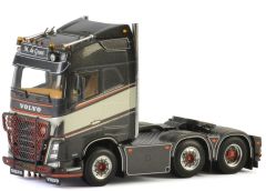 WSI05-0071 - Camion 6x2 solo VOLVO FH04 Globetrotter aux couleurs du transporteur M.de Groot