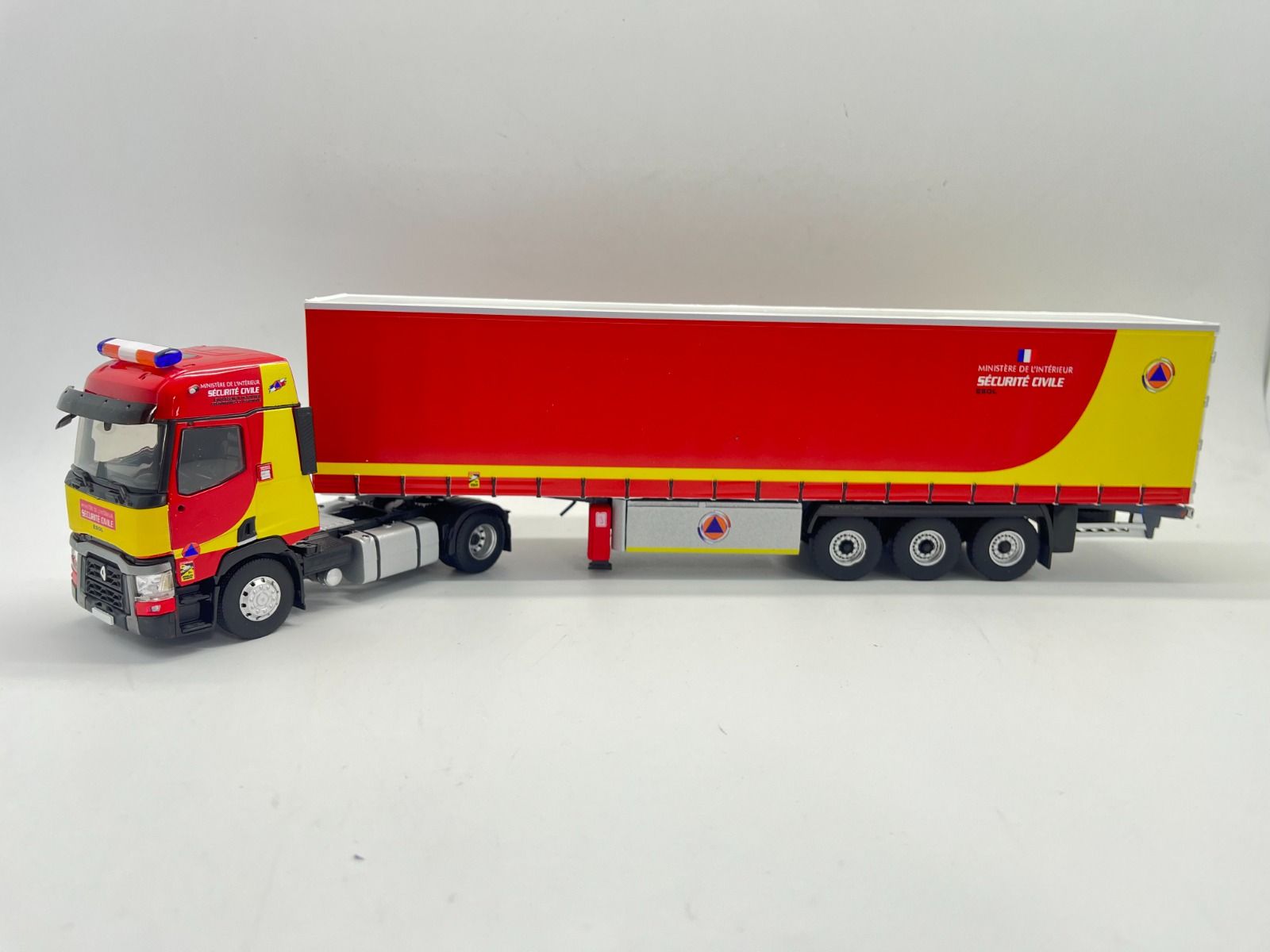Camion remorque jouet et miniature, camion porte engin miniature