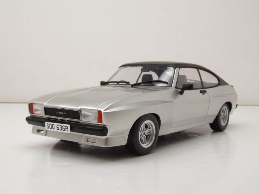 Miniature Voiture 1:18 MCG Ford Capri Mk II X-Pack - 1975 - Métallique Argent/Toit Noir