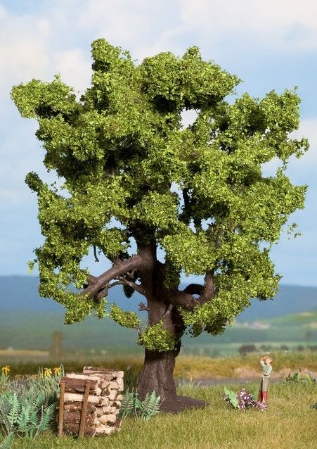 Miniatures : Noch - 21760 - Chêne 15 cm