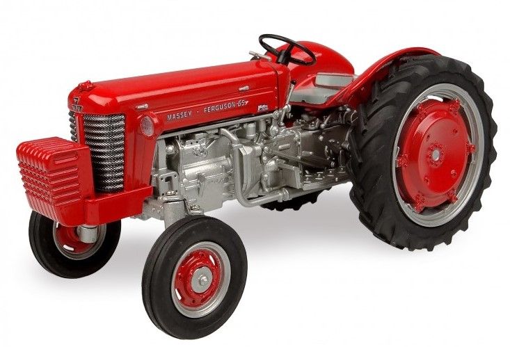 Maquette De Tracteur Massey Ferguson 8260 X-Tra - Échelle 1/32 - Universal Hobbies UH5351 - Neuf