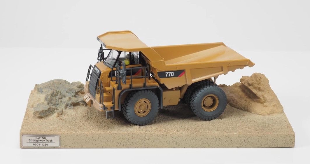 Modelo a Escala 1:50 Diecast Masters Caterpillar 797F – ZONA CATERPILLAR Modelo a Escala 1:50 Diecast Masters Caterpillar 797F – ZONA CATERPILLAR