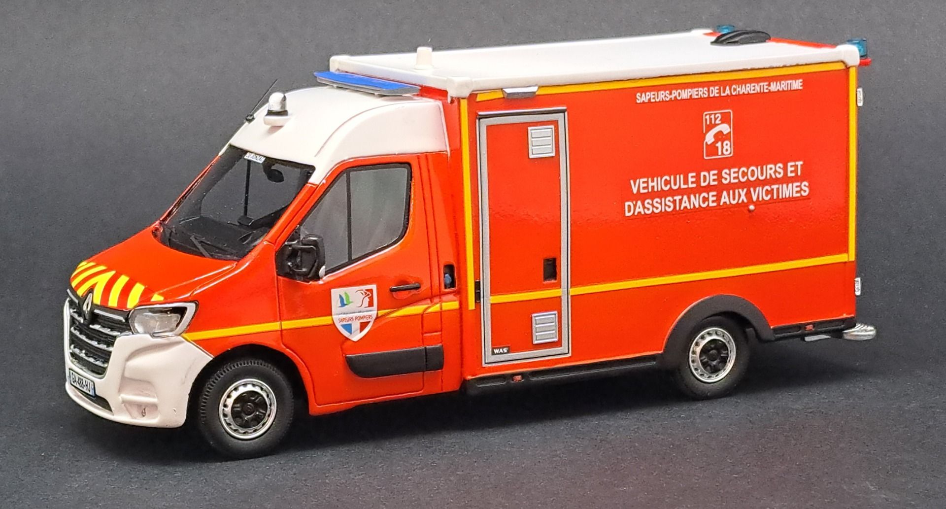 Miniature Pompier 1/43 – Renault Master TIB VSAV SDIS 28 – ALERTE