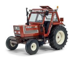 Tracteur avec cabine Superconfort sans ailes arrière et avant - limité à 500 pièces - FIAT 65-90 2wd
