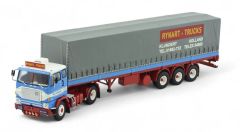 Camion avec remorque bâchée du transporteur RYNART- VOLVO F88 4x2